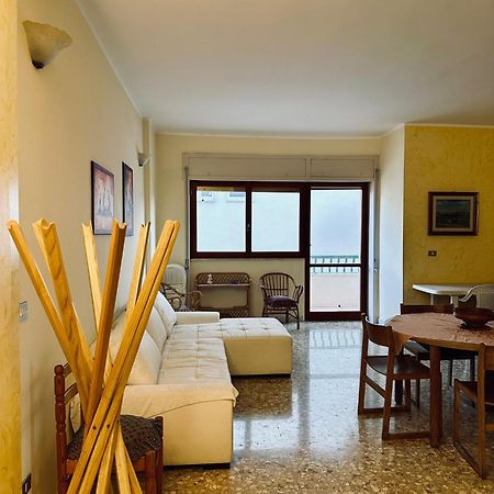 Sea View Apartment ガリポリ エクステリア 写真